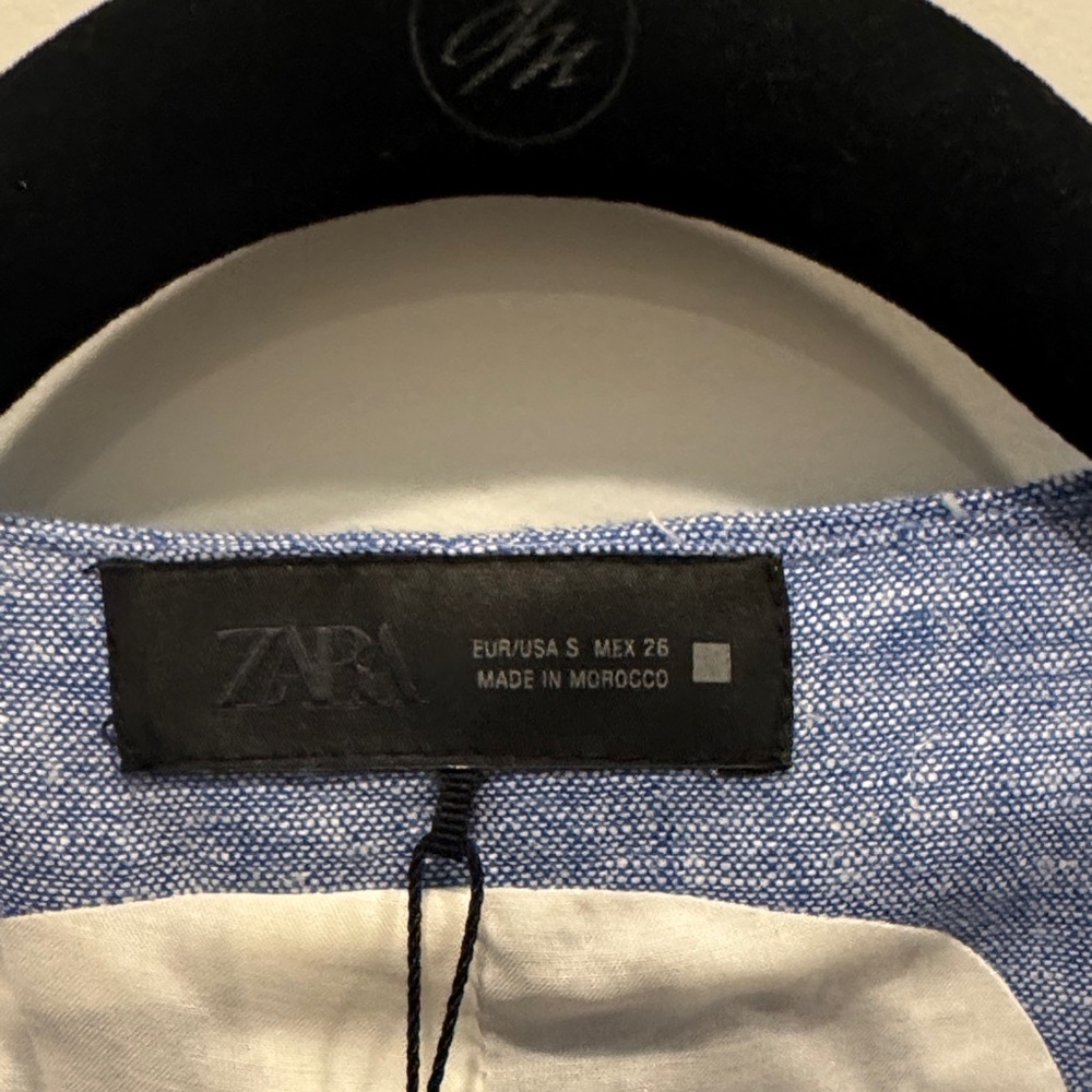 Zara Light Blue Textured Vest - Picture 2 of 5